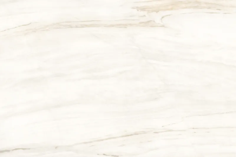 Lassa Pearl White face 2